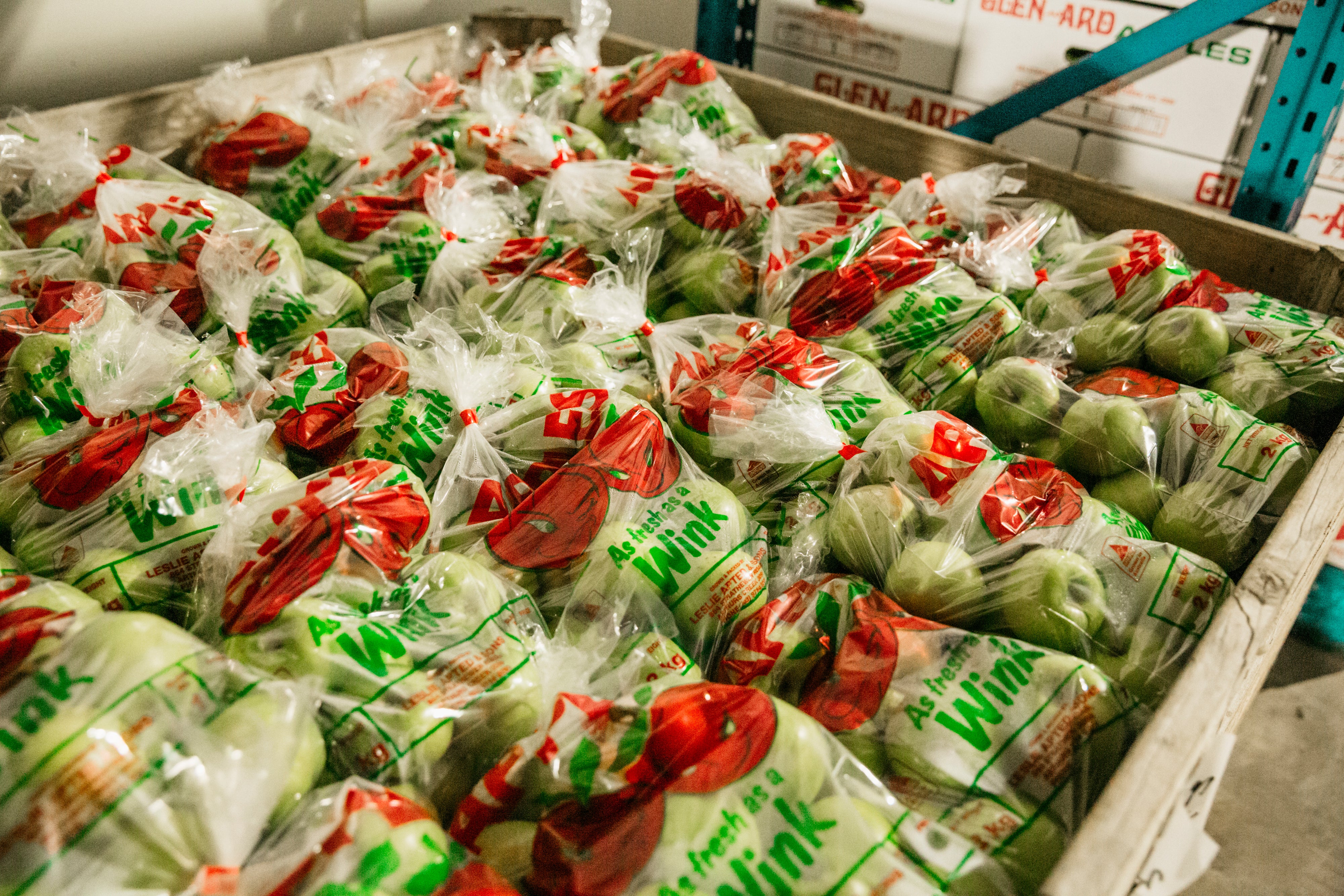 Apples or Pears 2KG Bag Arthurs Creek Roadside Hut Apteds Orchards